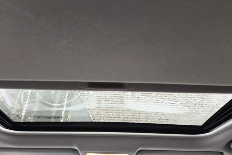 Used Toyota Camry 2016 2.0G 10th Anniversary Leading Edition Headliner