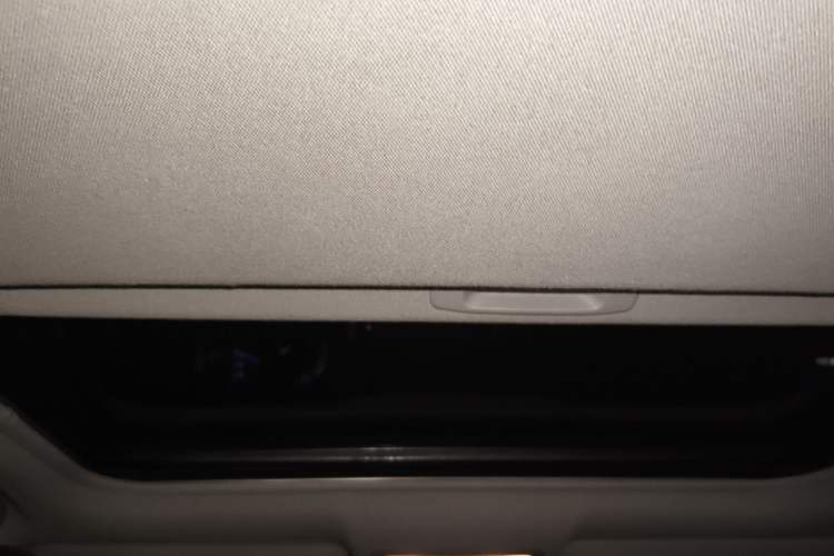 Used Toyota Camry 2016 2.0G 10th Anniversary Leading Edition Headliner
