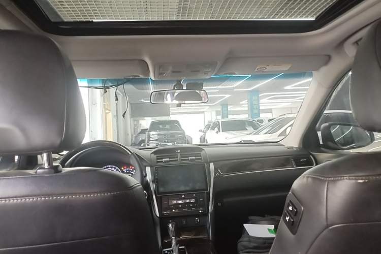 Used Toyota Camry 2016 2.0G 10th Anniversary Leading Edition Headliner