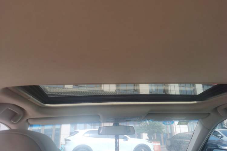 Used Toyota Camry 2016 2.0E 10th Anniversary Elite Edition Headliner