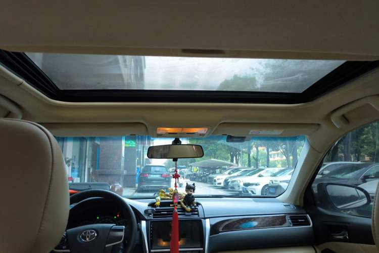 Used Toyota Camry 2016 2.0E 10th Anniversary Elite Edition Headliner