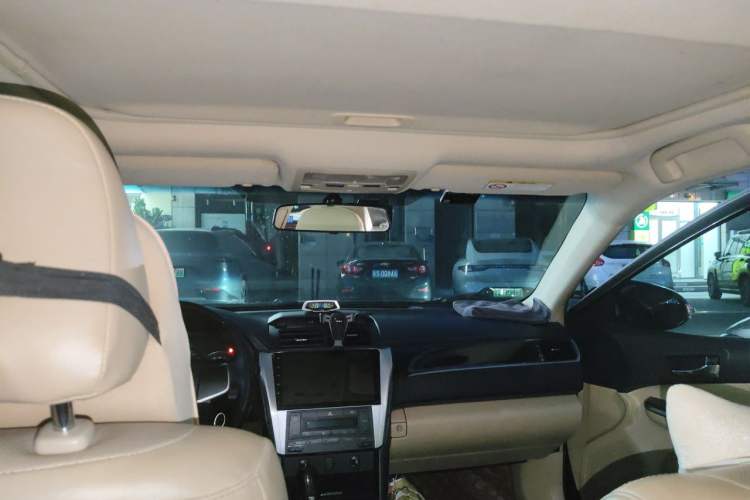 Used Toyota Camry 2016 2.0G 10th Anniversary Leading Edition Headliner