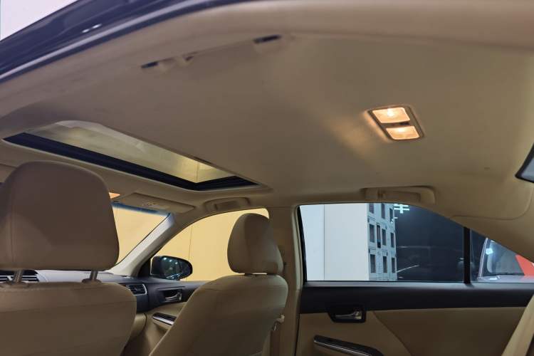 Used Toyota Camry 2016 2.0E 10th Anniversary Elite Edition Headliner