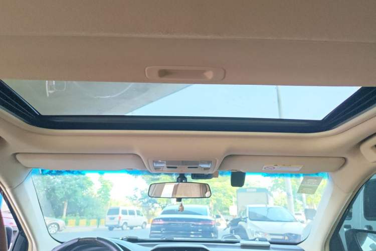Used Toyota Camry 2016 2.0G 10th Anniversary Leading Edition Headliner