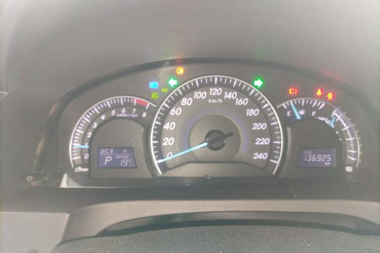 Used Toyota Camry 2016 2.0G 10th Anniversary Leading Edition Instrument Cluster