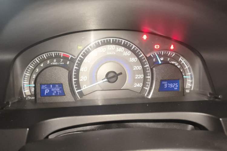 Used Toyota Camry 2016 2.0G 10th Anniversary Leading Edition Instrument Cluster