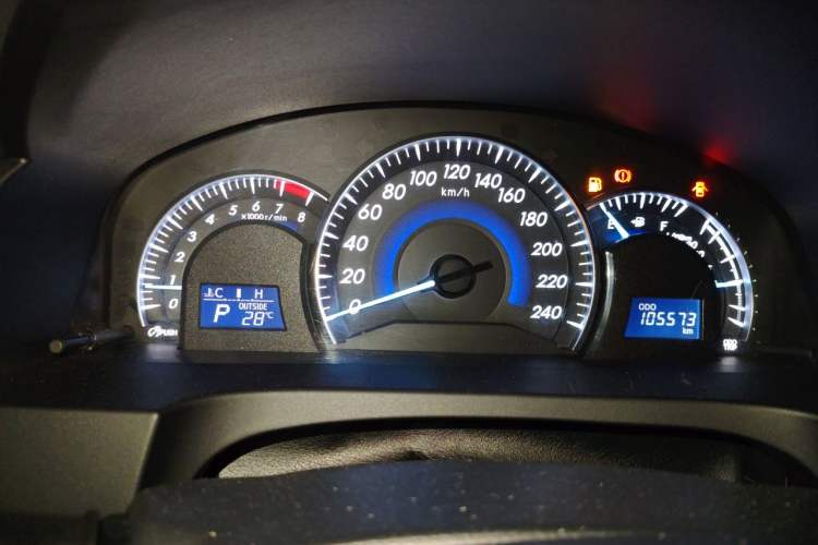 Used Toyota Camry 2016 2.0G 10th Anniversary Leading Edition Instrument Cluster