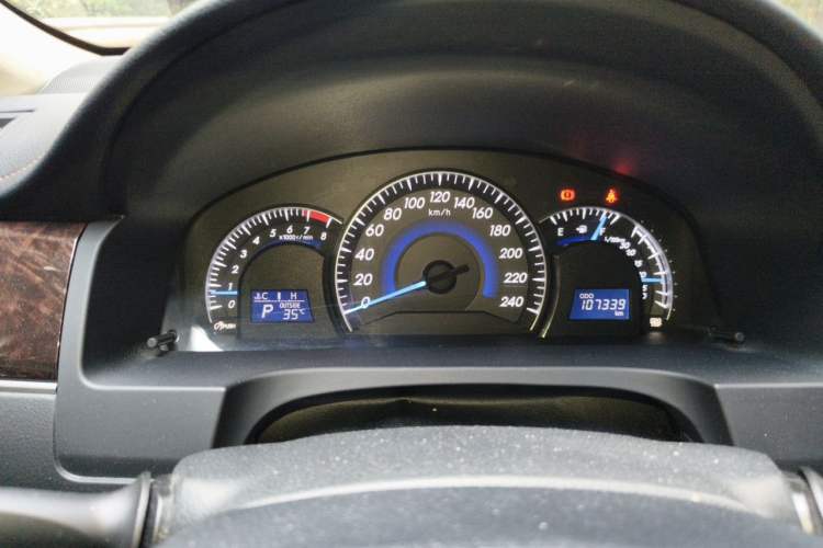Used Toyota Camry 2016 2.0G 10th Anniversary Leading Edition Instrument Cluster