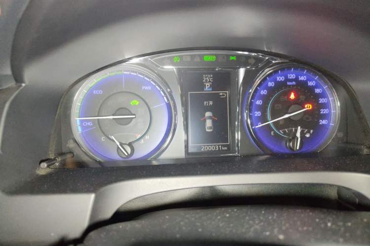 Used Toyota Camry 2016 Dual-Engine 2.5 HG 10th Anniversary Deluxe Navigation Edition Instrument Cluster