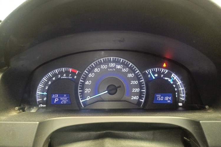 Used Toyota Camry 2016 2.0G 10th Anniversary Leading Edition Instrument Cluster