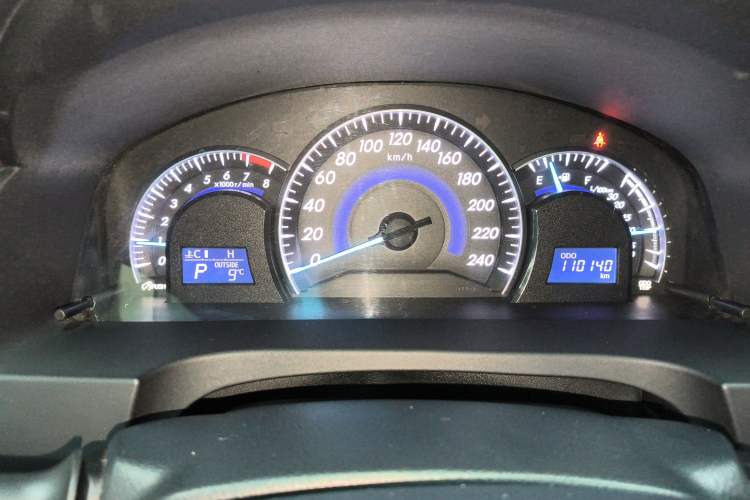 Used Toyota Camry 2016 2.0G 10th Anniversary Leading Edition Instrument Cluster