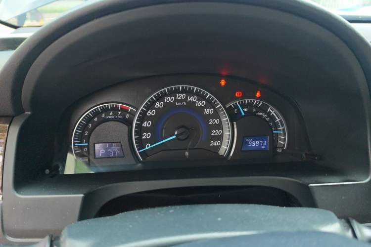 Used Toyota Camry 2016 2.0E 10th Anniversary Elite Edition Instrument Cluster