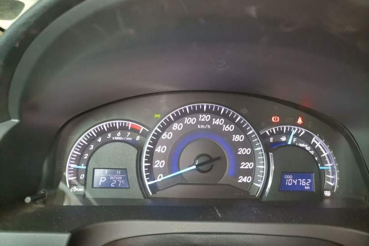 Used Toyota Camry 2016 2.0G 10th Anniversary Leading Edition Instrument Cluster