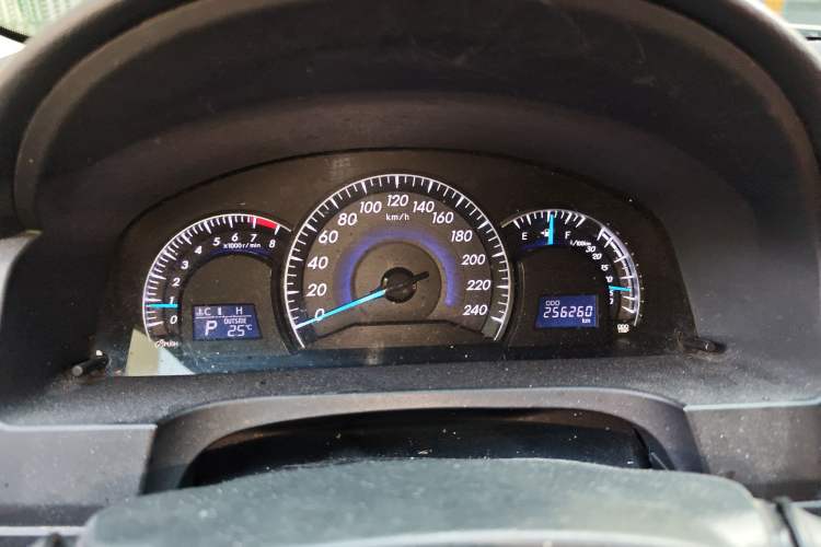 Used Toyota Camry 2016 2.0G 10th Anniversary Leading Edition Instrument Cluster
