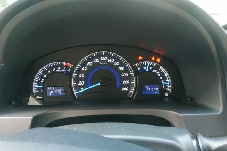 Used Toyota Camry 2016 2.0G 10th Anniversary Leading Edition Instrument Cluster