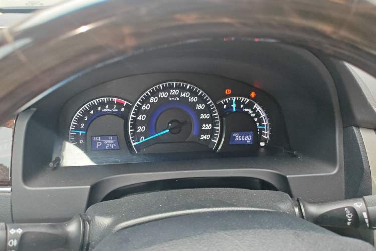 Used Toyota Camry 2016 2.0G 10th Anniversary Leading Edition Instrument Cluster