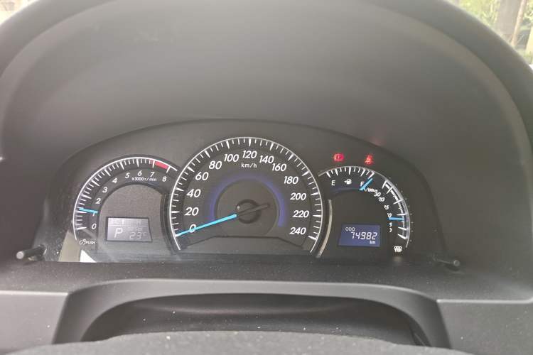 Used Toyota Camry 2016 2.0G 10th Anniversary Leading Edition Instrument Cluster