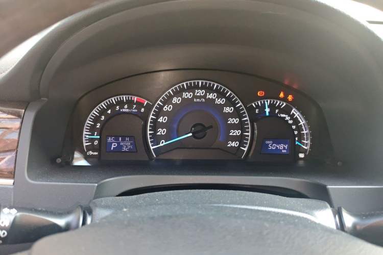 Used Toyota Camry 2016 2.0G 10th Anniversary Leading Edition Instrument Cluster