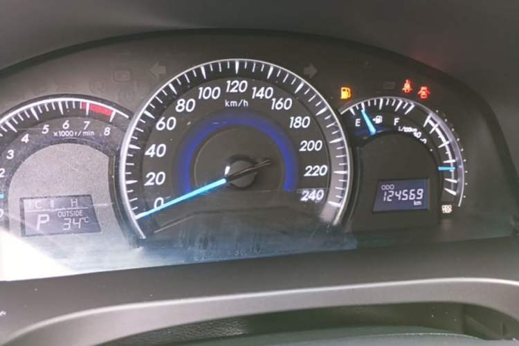 Used Toyota Camry 2016 2.0G 10th Anniversary Luxury Edition Instrument Cluster