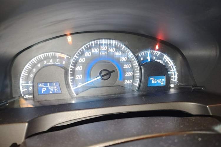 Used Toyota Camry 2016 2.0G 10th Anniversary Leading Edition Instrument Cluster