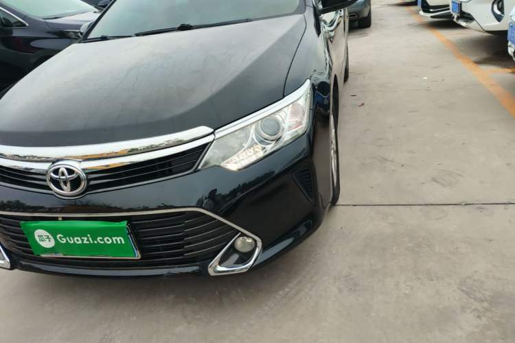 Used Toyota Camry 2016 2.0E 10th Anniversary Elite Edition Left Front Headlight