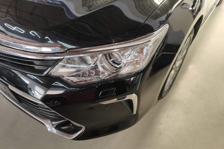 Used Toyota Camry 2016 2.5G 10th Anniversary Deluxe Navigation Edition Left Front Headlight