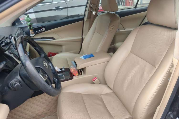 Used Toyota Camry 2016 2.0G 10th Anniversary Leading Edition Left Front Seat