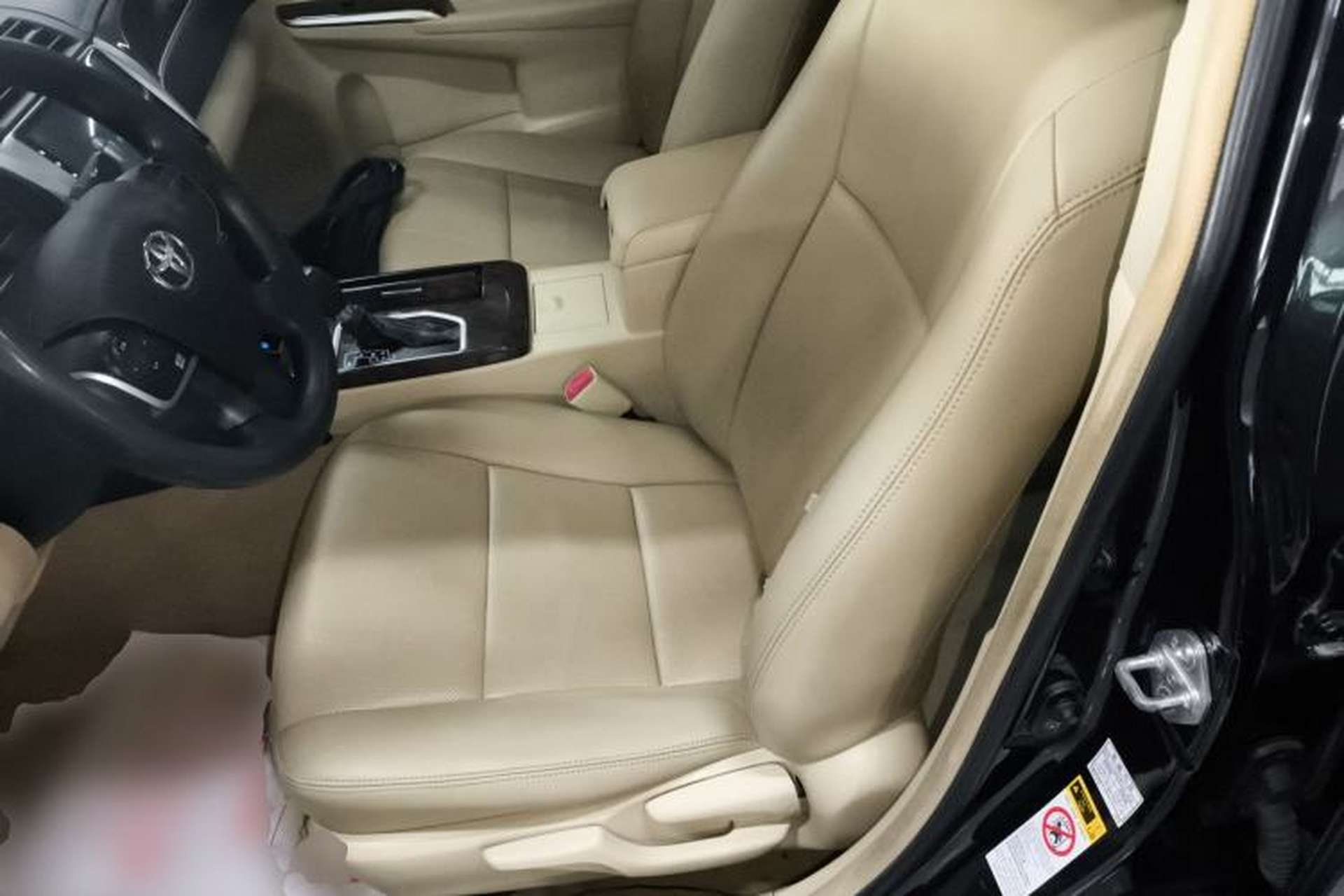 Used Toyota Camry 2016 2.0E 10th Anniversary Elite Edition Left Front Seat