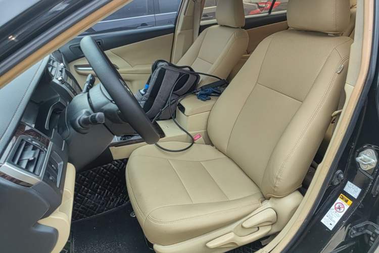 Used Toyota Camry 2016 2.0E 10th Anniversary Elite Edition Left Front Seat