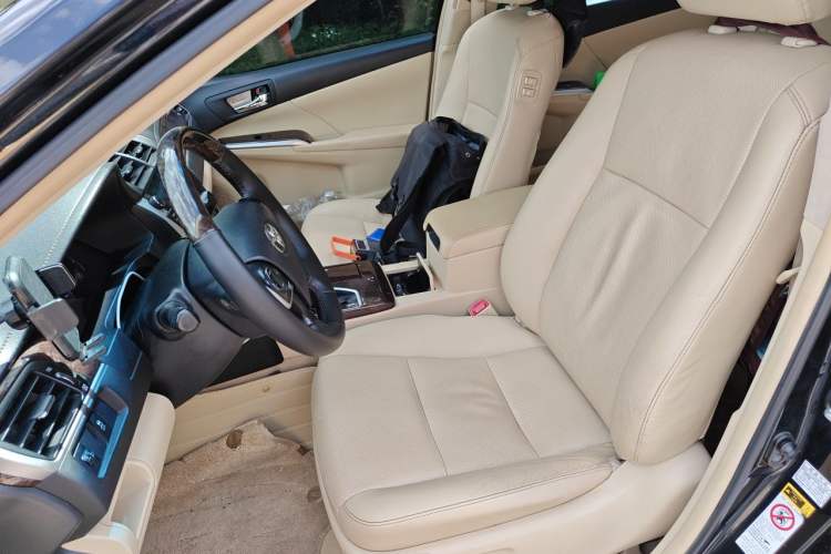 Used Toyota Camry 2016 2.0G 10th Anniversary Leading Edition Left Front Seat