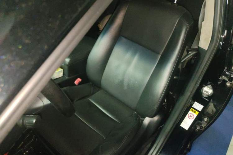 Used Toyota Camry 2016 2.0G 10th Anniversary Leading Edition Left Front Seat