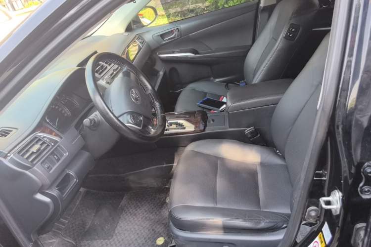 Used Toyota Camry 2016 2.0G 10th Anniversary Leading Edition Left Front Seat