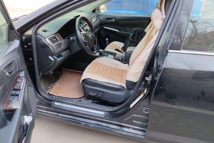 Used Toyota Camry 2016 2.0G 10th Anniversary Leading Edition Left Front Seat