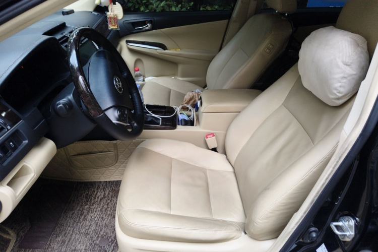 Used Toyota Camry 2016 2.0G 10th Anniversary Leading Edition Left Front Seat