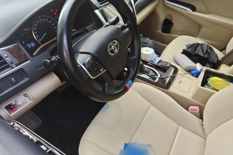 Used Toyota Camry 2016 2.0E 10th Anniversary Elite Edition Left Front Seat