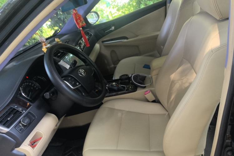 Used Toyota Camry 2016 2.0E 10th Anniversary Elite Edition Left Front Seat