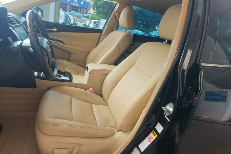 Used Toyota Camry 2016 2.0G 10th Anniversary Leading Edition Left Front Seat