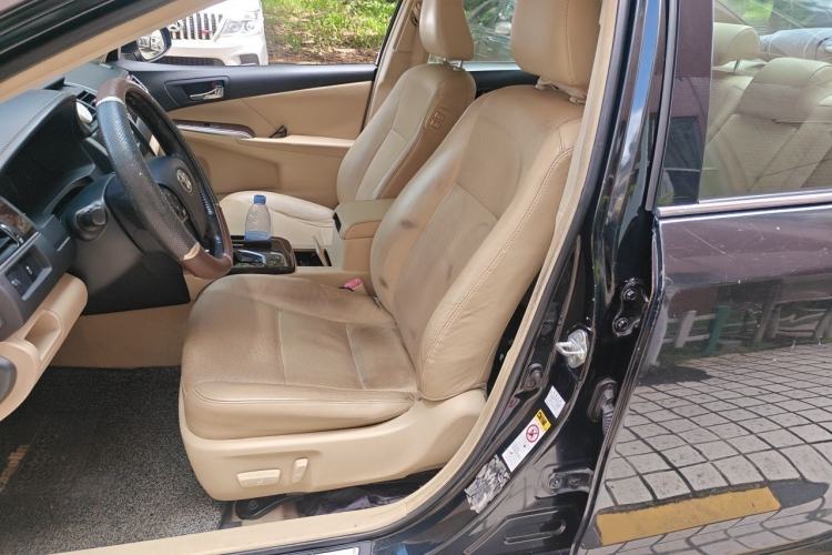 Used Toyota Camry 2016 2.0G 10th Anniversary Luxury Edition Left Front Seat