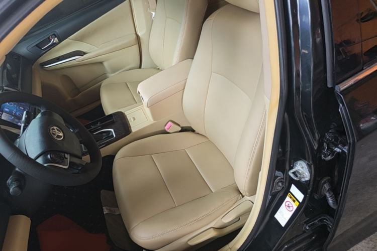 Used Toyota Camry 2016 2.0E 10th Anniversary Elite Edition Left Front Seat