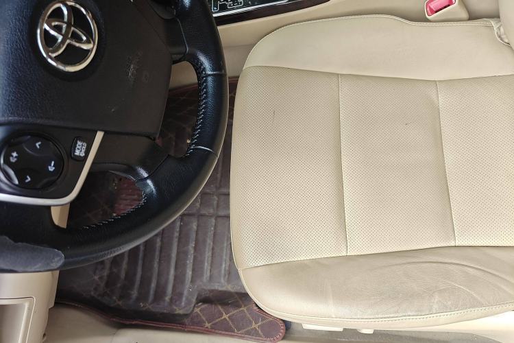Used Toyota Camry 2016 2.0G 10th Anniversary Leading Edition Left Front Seat