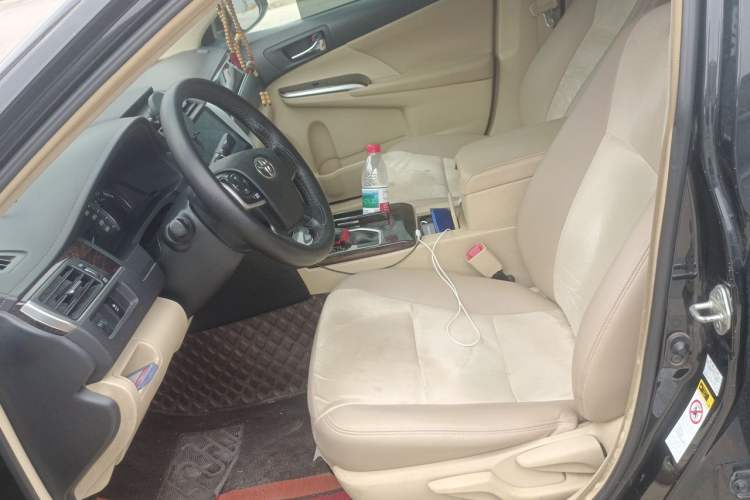 Used Toyota Camry 2016 2.0E 10th Anniversary Elite Edition Left Front Seat