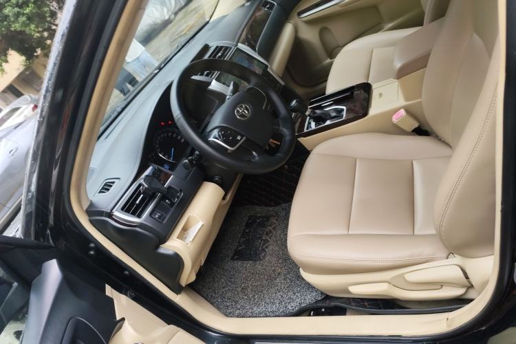 Used Toyota Camry 2016 2.0E 10th Anniversary Elite Edition Left Front Seat