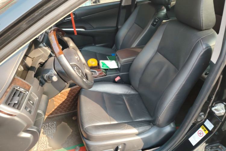 Used Toyota Camry 2016 2.0G 10th Anniversary Leading Edition Left Front Seat