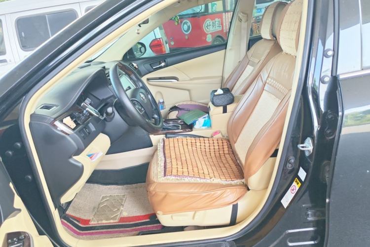 Used Toyota Camry 2016 2.0G 10th Anniversary Leading Edition Left Front Seat