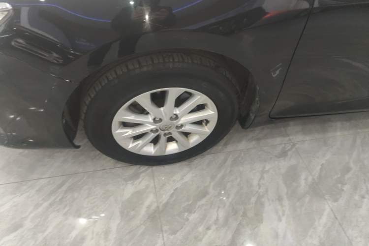 Used Toyota Camry 2016 2.0G 10th Anniversary Leading Edition Left Front Wheel Hub