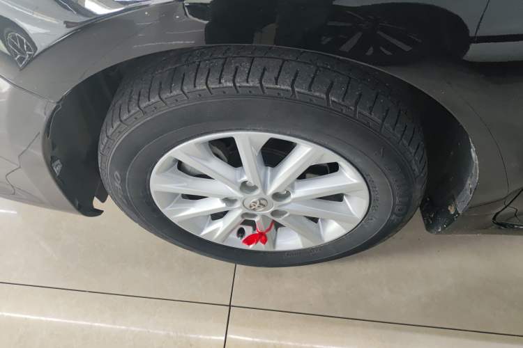 Used Toyota Camry 2016 2.0G 10th Anniversary Leading Edition Left Front Wheel Hub