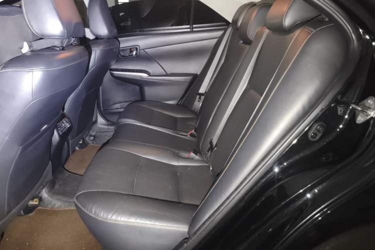 Used Toyota Camry 2016 2.0G 10th Anniversary Leading Edition Left Rear Seat
