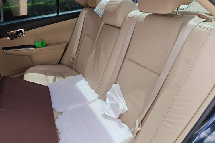 Used Toyota Camry 2016 2.0G 10th Anniversary Leading Edition Left Rear Seat