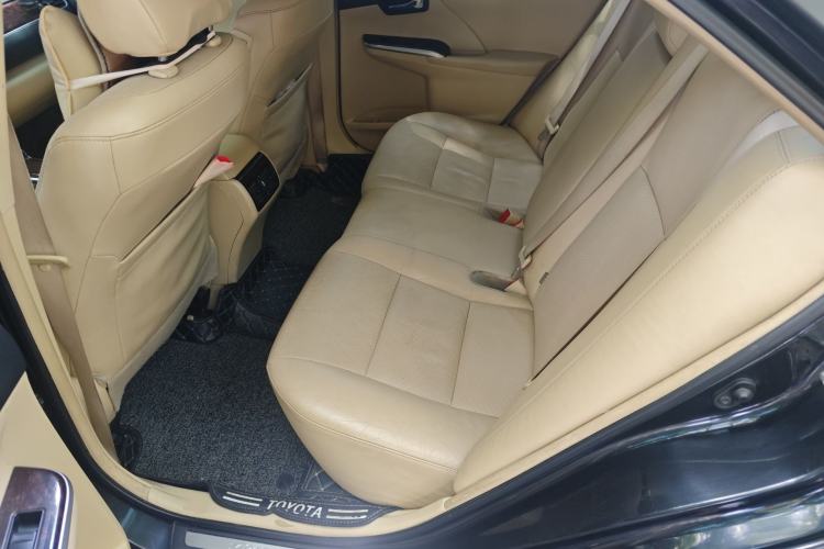 Used Toyota Camry 2016 2.0G 10th Anniversary Leading Edition Left Rear Seat