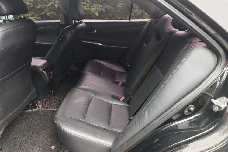 Used Toyota Camry 2016 2.0G 10th Anniversary Leading Edition Left Rear Seat